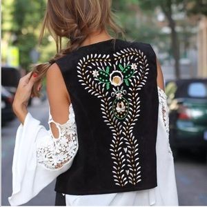 Zara suede vest size M